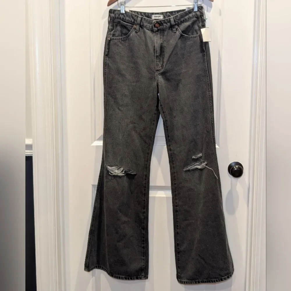 Wrangler Wanderer 622 High Rise Flare Jeans NWT 27x34 Tall Heart Patch Grey - Picture 9 of 16